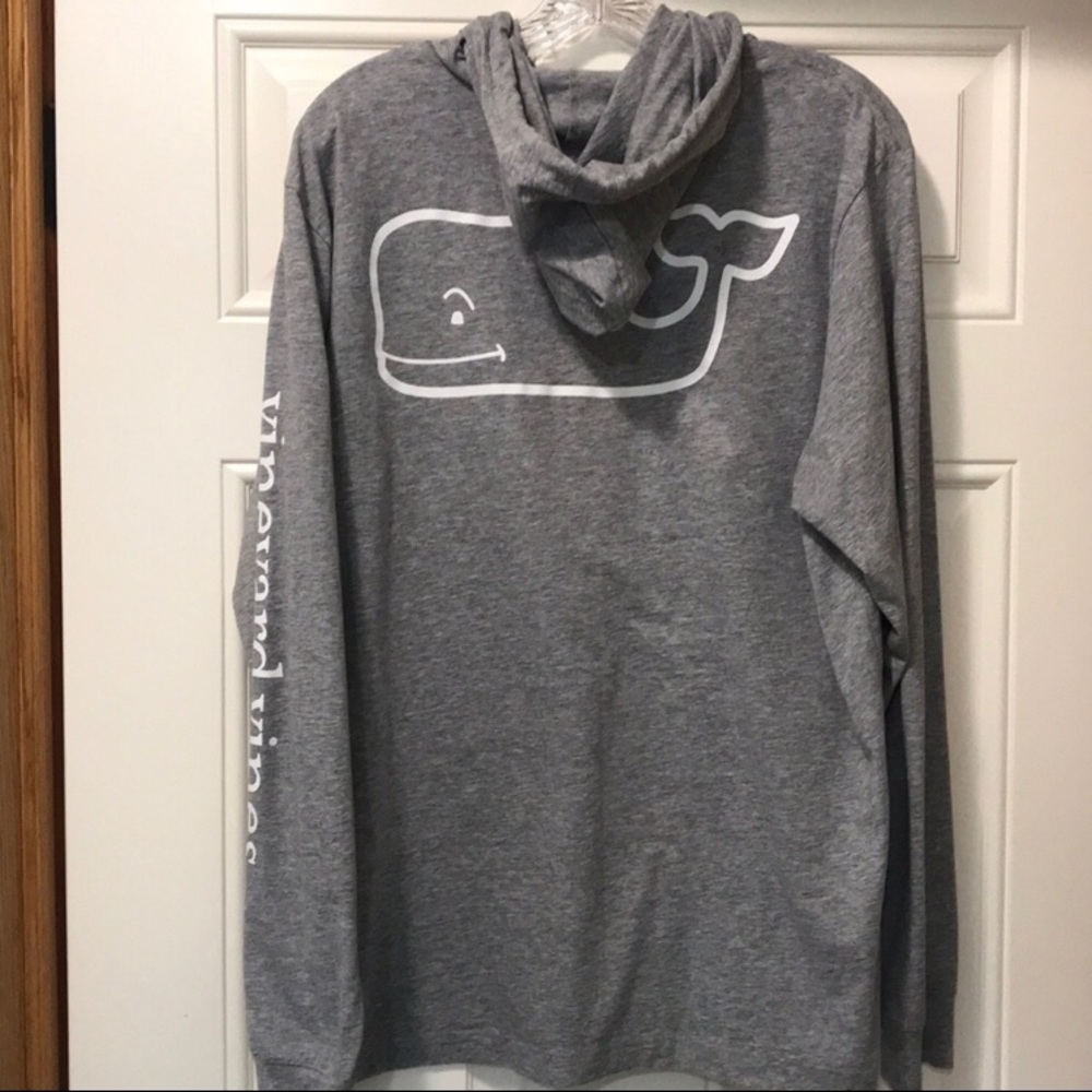 Long sleeve men’s vineyard vines hooded tee